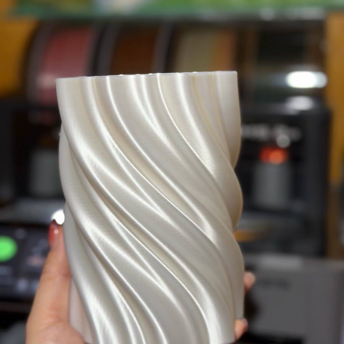 简约F丝绸笔筒3d打印笔筒