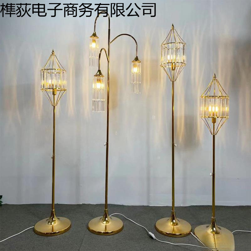 2025新款婚庆路引灯电镀升降三头水晶灯引路灯婚礼装饰冰条吊顶灯