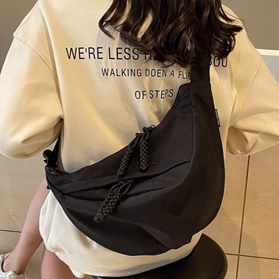 【今日推荐】韩国斜挎包休闲百搭