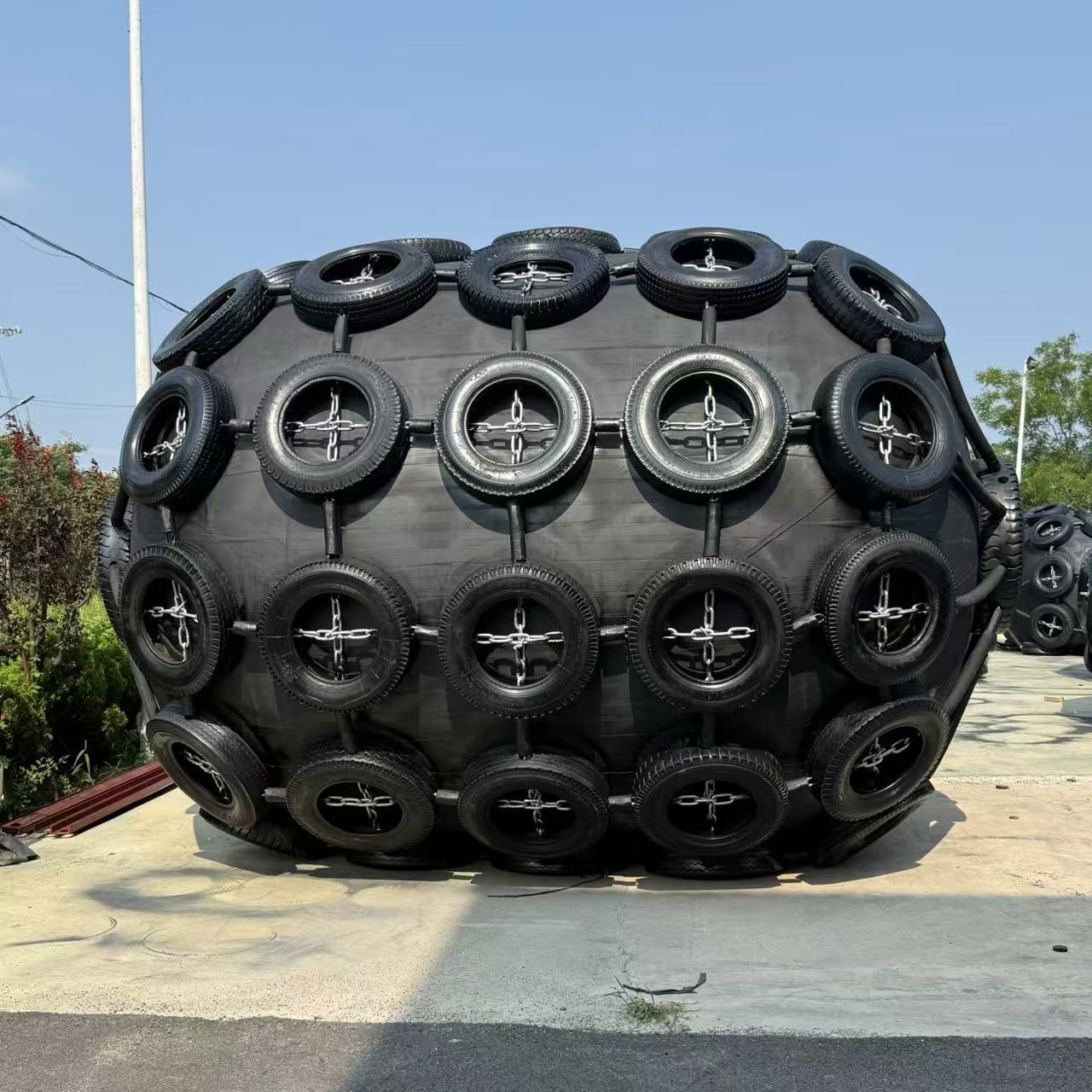 充气橡胶护舷大型规格齐全高质量船用橡胶护舷码头防撞橡胶护