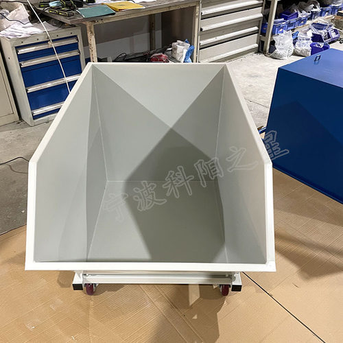 定制铁屑车工业周转工具车机床手推废料收集车带叉车孔料车翻斗车