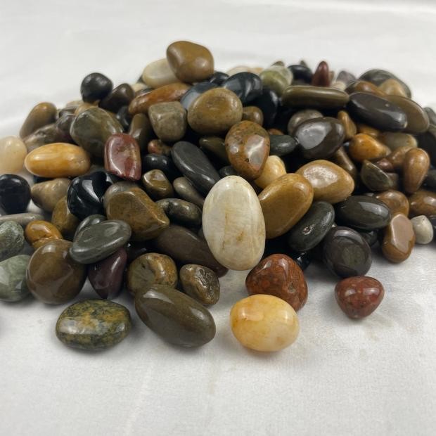 豆石批发地暖专用混凝土找平鹅卵石水处理滤料沼泽过滤石雨花石