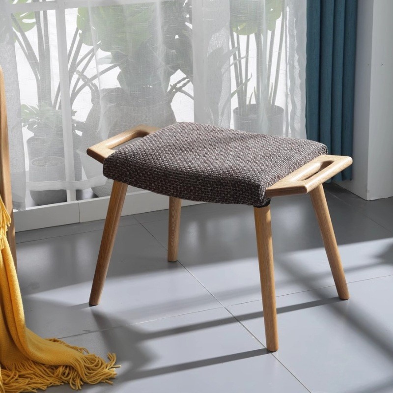 北欧简约实木脚踏沙发凳换鞋凳穿鞋凳搁脚凳白橡木休闲矮凳梳妆凳