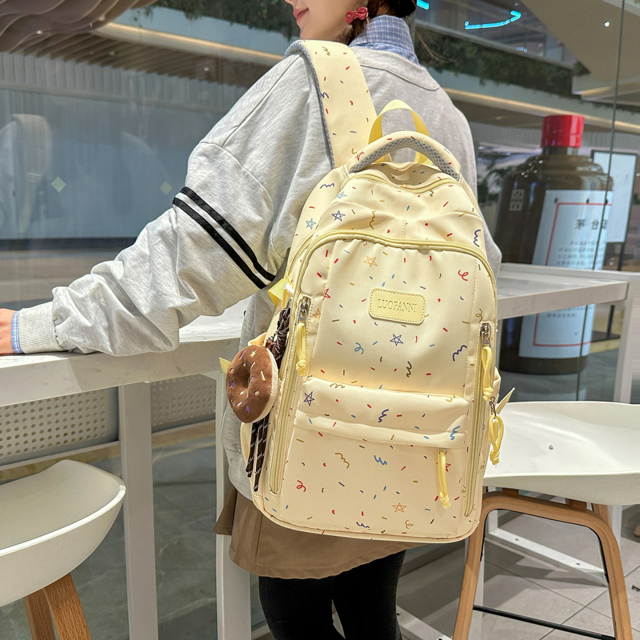 书包初中生印花大容量新款双肩包