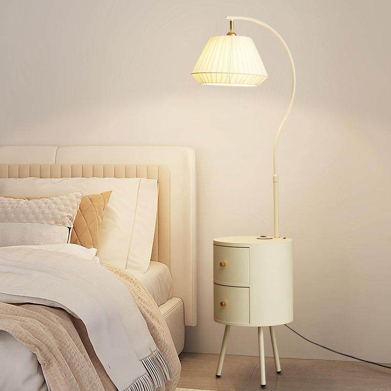 落地灯奶油风客厅卧室沙发艺术高级设计感网红床头柜台灯一体,农机/农具/农膜,播种栽苗器/地膜机,淘宝优惠券,粉丝福利购,淘宝优惠卷