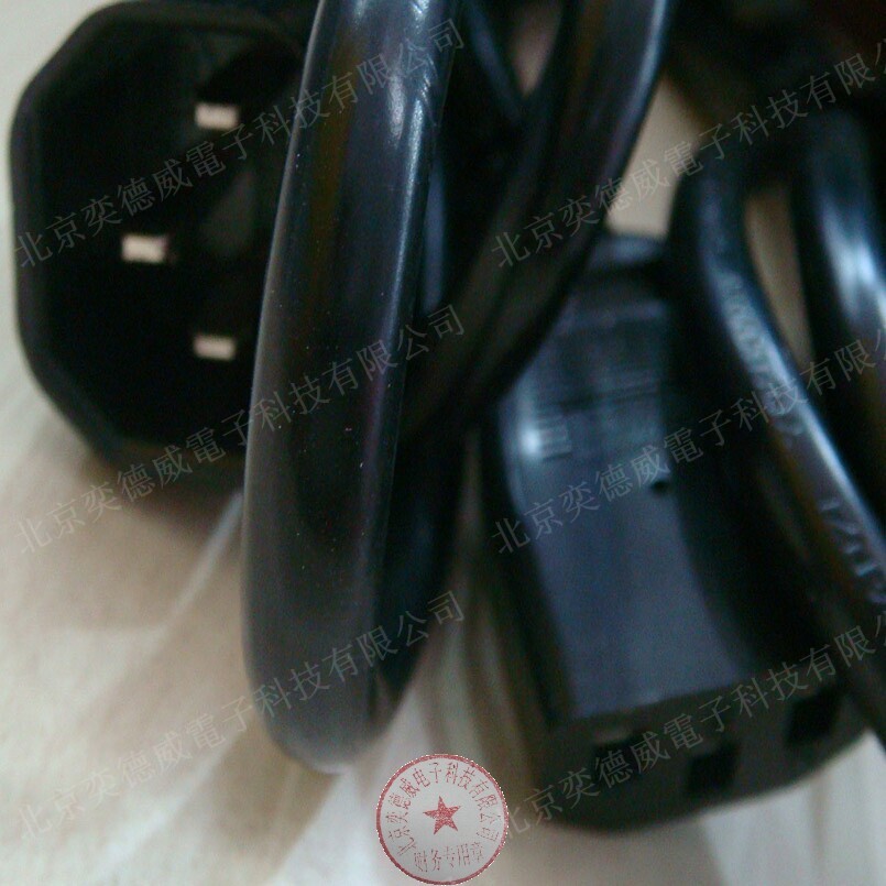 电源线 C13转C14 PDU电源线  延长线  国标3*1.5平方 1.8米