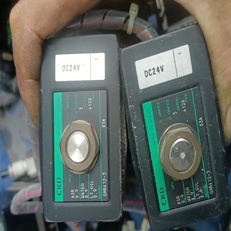 售前询价(请询价)CKD电磁阀 GAB4 12-3 3个