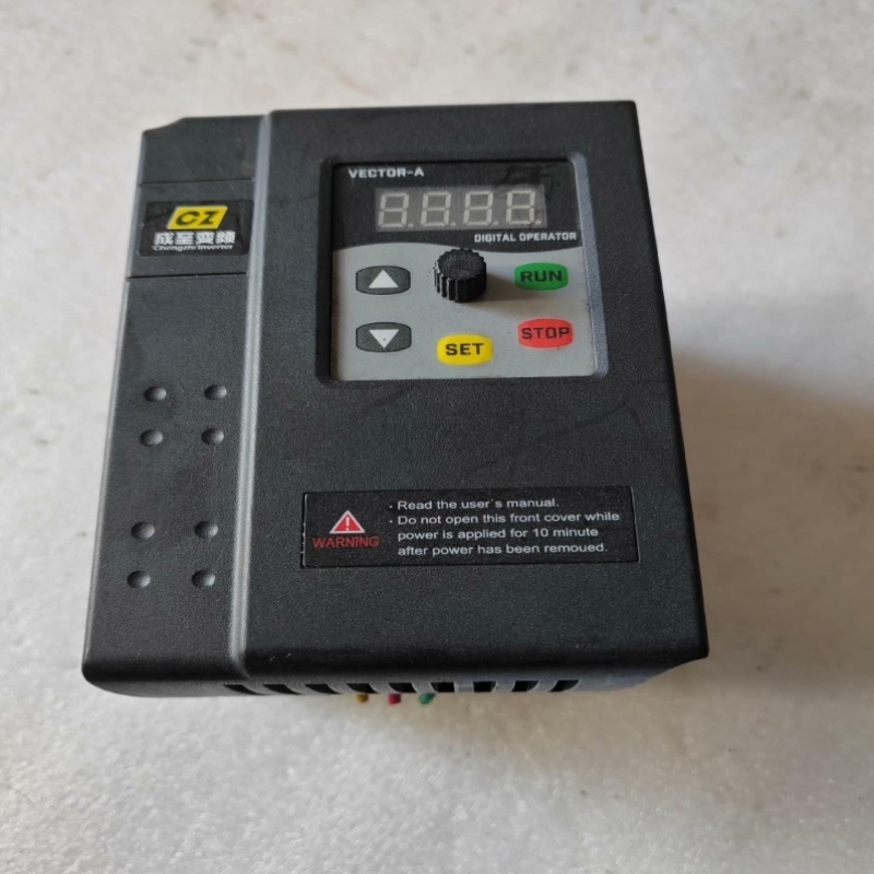 售前询价赫陆变频器VECT0R-A1.5KWAC220V议价