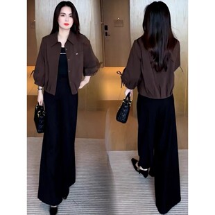 小豆子女装服饰店时尚休闲外套女短款2026新款韩版百搭折皱上衣
