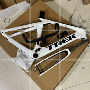 崔克马东七代MADONE SLR 7碳纤维电变轻量气动竞赛级公路自行车