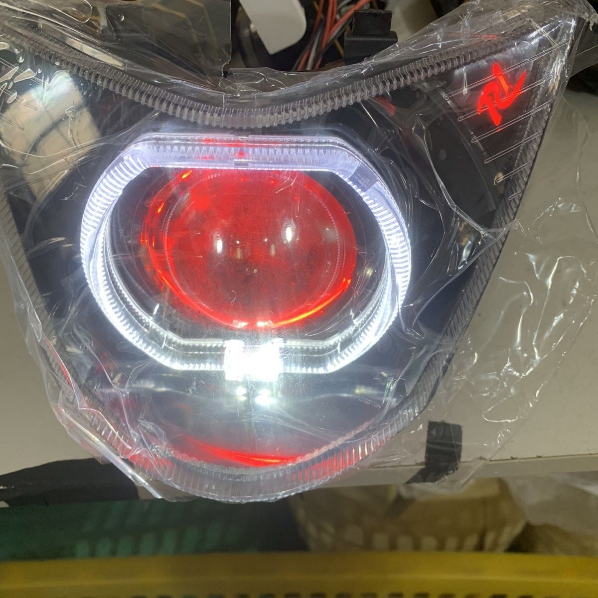 三阳不知名发光宝马鬼火大灯75LED透镜手机85APP自带可调启动风扇