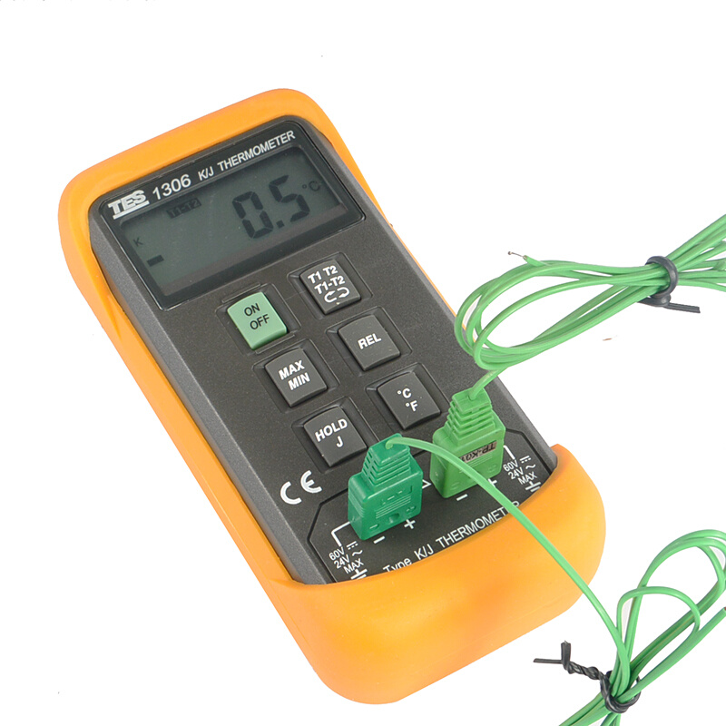 。TES-1300/03进口双通道工业用热电偶温度计接触式表面温度测温