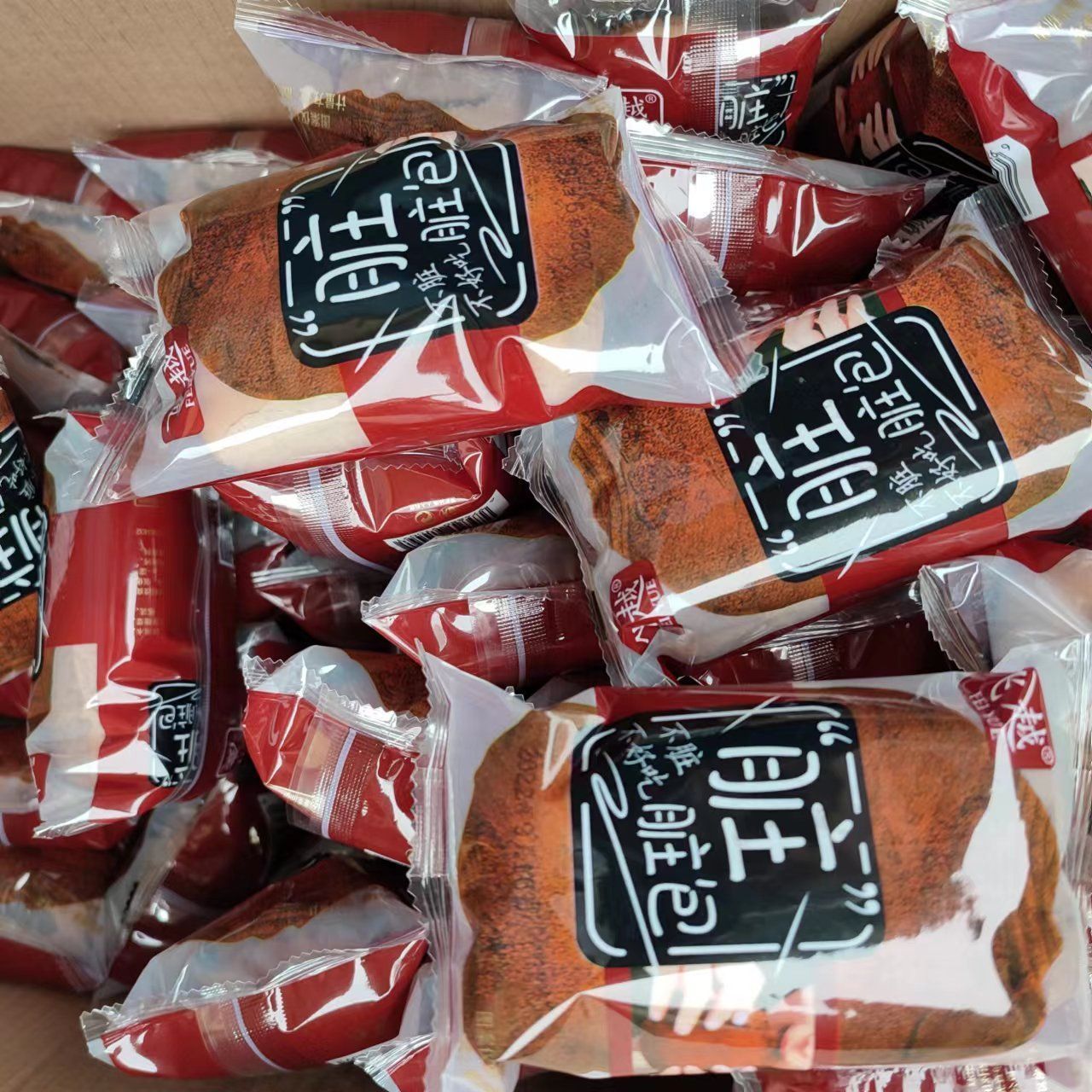 5斤-8斤装脏脏包网红面包早餐休闲零食夹心手撕面包代餐点心