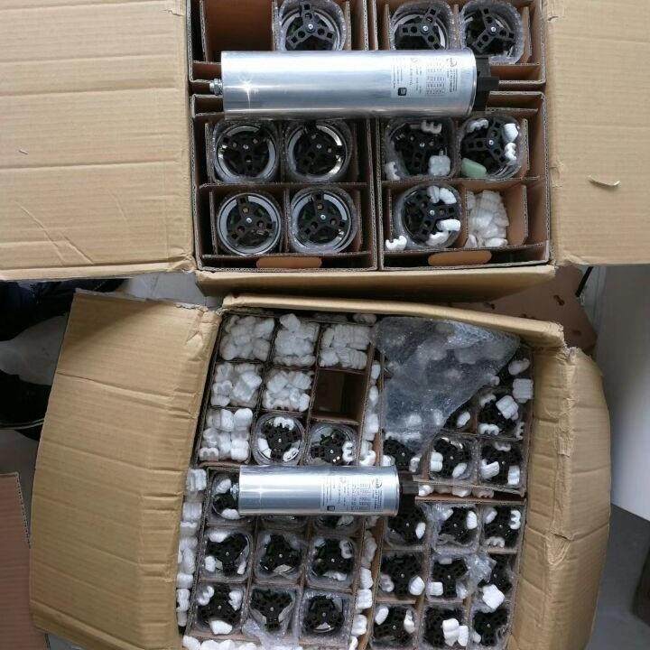 价格需核实 FRAKO 型号：LKT 25,0-440-DP补偿电容