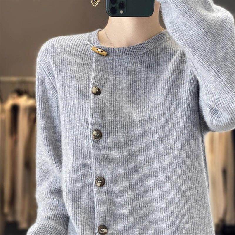 2025秋冬新款设计感绵羊绒开衫女款加厚斜襟外套软糯舒适针织毛衣