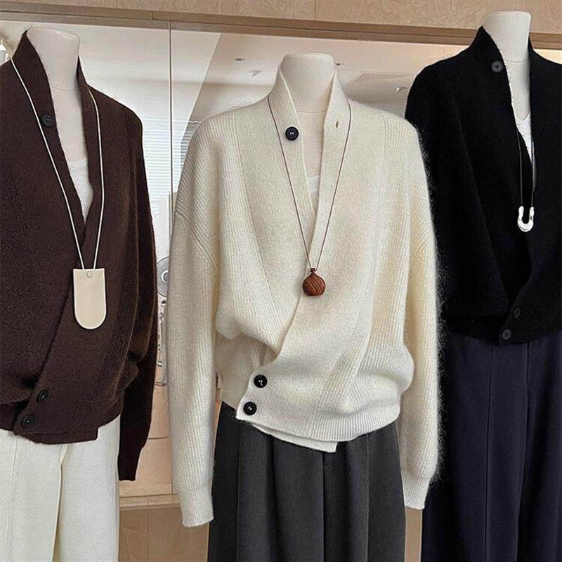 经典LEM风棉羊驼绒不规则斜纽扣V领开衫毛衣宽松厚款知识分子外套