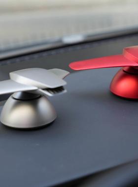 AutoBot星战一号反重力车载香薰汽车香水座车用固体香膏机翼造型