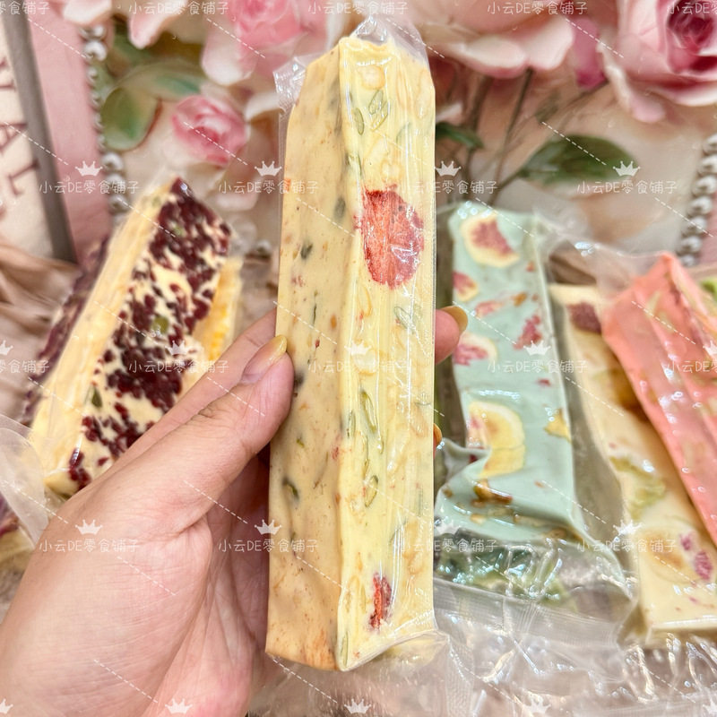 网红长条坚果奶酪棒无花果草莓夹心奶酥软糯解馋雪花酥追剧小零食