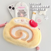 Сумка через плечо – Вишневый рулет