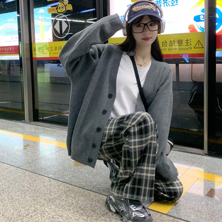 灰色长袖v领毛衣外套女秋冬季宽松中长款慵懒风针织开衫上衣外穿