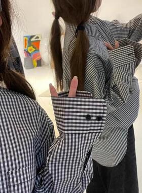 日系格子长袖衬衫女秋季新款潮流百搭高级感气质oversize长袖衬衣