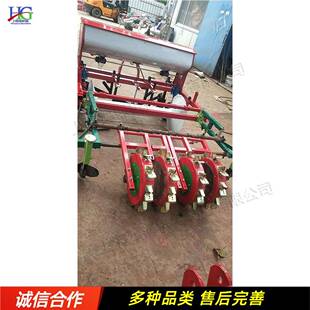 花生覆膜播种机 手扶拖拉耕种施肥机 果子仁打药覆膜起垄一体机