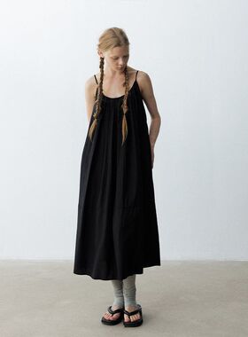 【玳禾】夏季新款休闲圆领天丝亲肤炒色露背吊带长款连衣裙H8842