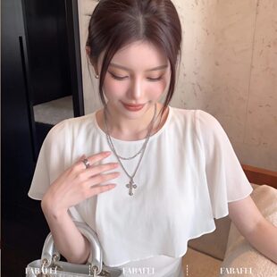 白色不对称拼接荷叶雪纺短袖T恤女夏季修身圆领温柔显瘦短款上衣