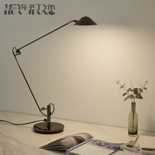 LED长臂折叠护眼灯办公室工作