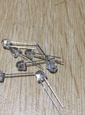 发光二极LED灯珠4.8mm草帽白光F5草帽高亮白灯2000－2200mcd