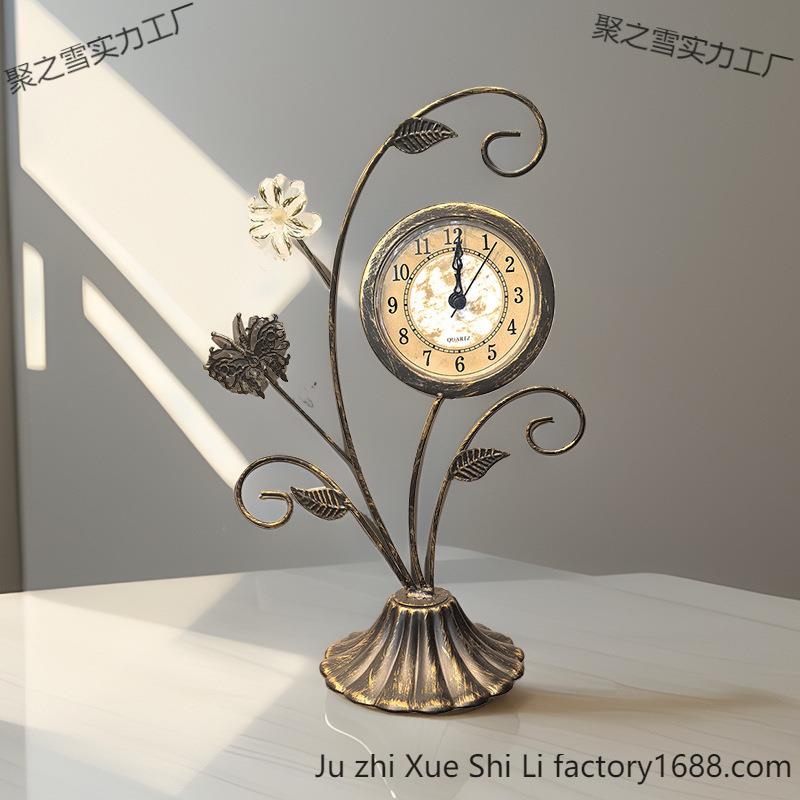花卉蝴蝶座钟复古做旧台钟桌面摆件装饰钟表静音机芯卧室客厅铁艺