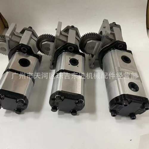 轮挖现代150W-7齿轮泵 液压泵PTO先导齿轮箱总成 31Q5-30020