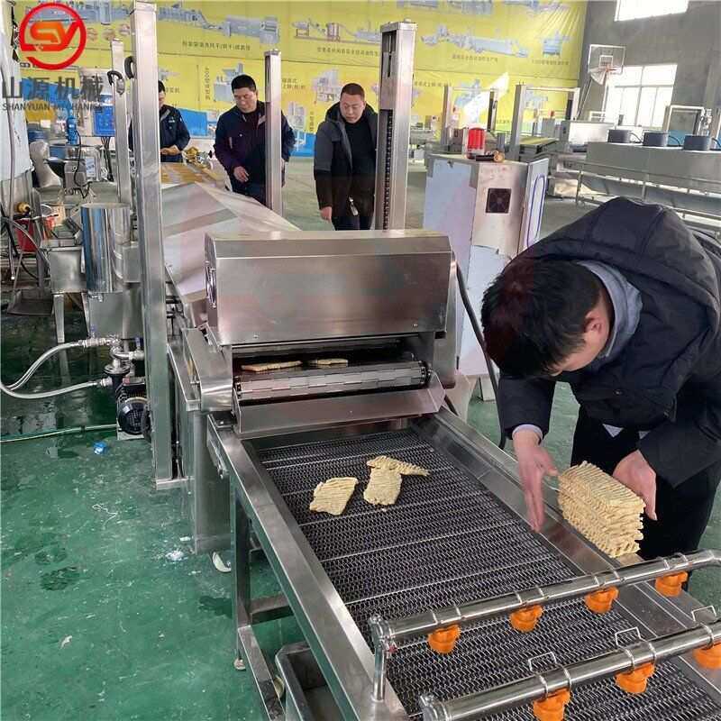 豆腐串油炸机 全自动兰花干油炸机器 双层不锈钢板带油炸设备
