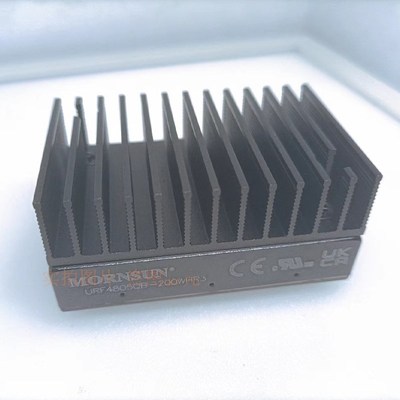 URF4805QB-20j0WHR3A5/4812/4815/4824/4836/4842/4848 高品质模