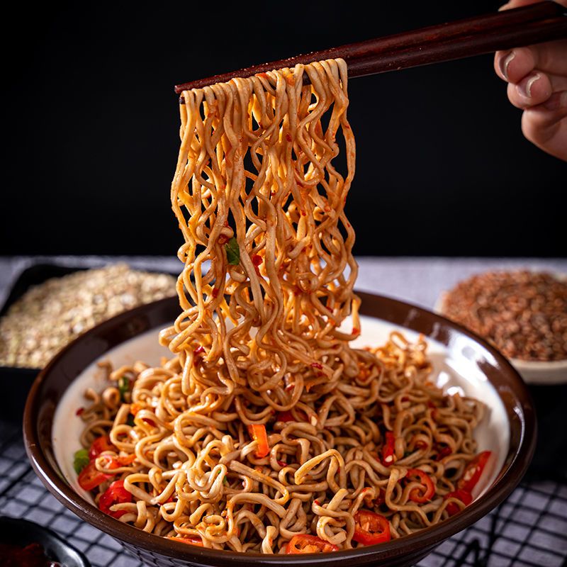 冷卡0脂肪荞麦面饼方便免煮大份速食即食冲泡食泡面整箱宿舍速食