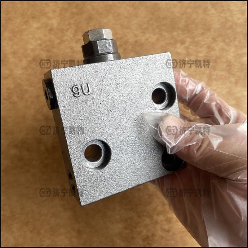 PC400/450-7挖掘机 自主减压阀 723-40-71800 先导压力控制配件