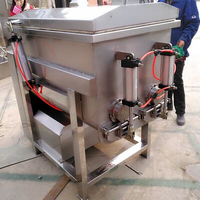 汇康机械真空拌馅机 丸子料搅匀加工设备 自动出料双电机搅拌机器