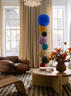 客厅时尚落地摆件艺术装置橱窗装饰 设计师入户玄关楼梯雕塑