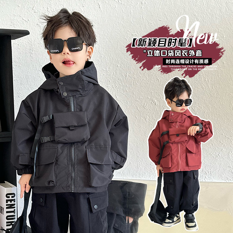 男童外套春秋款2026新款儿童春装宝宝上衣痞帅气男孩工装冲锋衣服