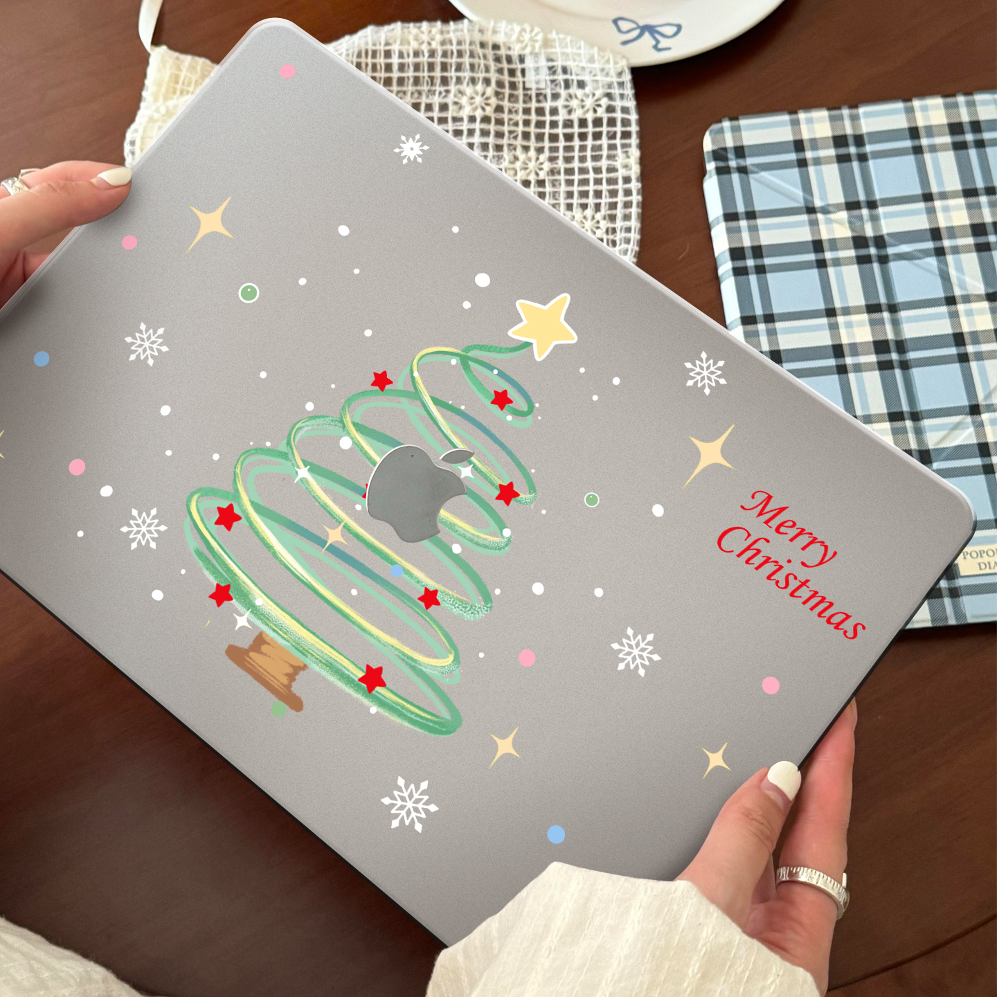 ins圣诞节周边适用苹果华为电脑macbook15高颜值保护壳mac笔记本电脑2025款M2pro15寸macbookair13膜M3冰晶壳