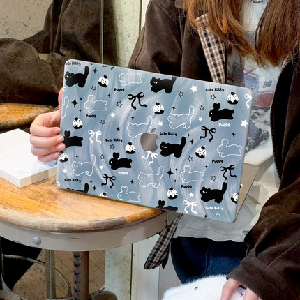 ins卡通小黑猫适用苹果华为电脑macbook15保护壳mac笔记本电脑2025新款M2pro15寸macbookair13膜M3轻薄冰晶壳