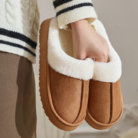Winter 2025 New cotton slippers for women's indoor home use, anti-slip and warm fleece slippers for men can be worn outside thumbnail 2