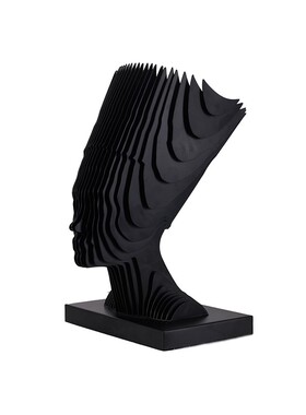 现代北欧家居金属陶m瓷黑白色样板房间客厅人像抽象雕塑电视柜摆