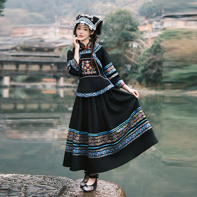 布依族服装女成人贵州传