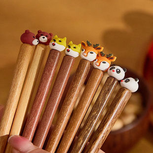 沐林新款筷子儿童卡通3-10岁食品级原木无漆腊不易发霉防滑