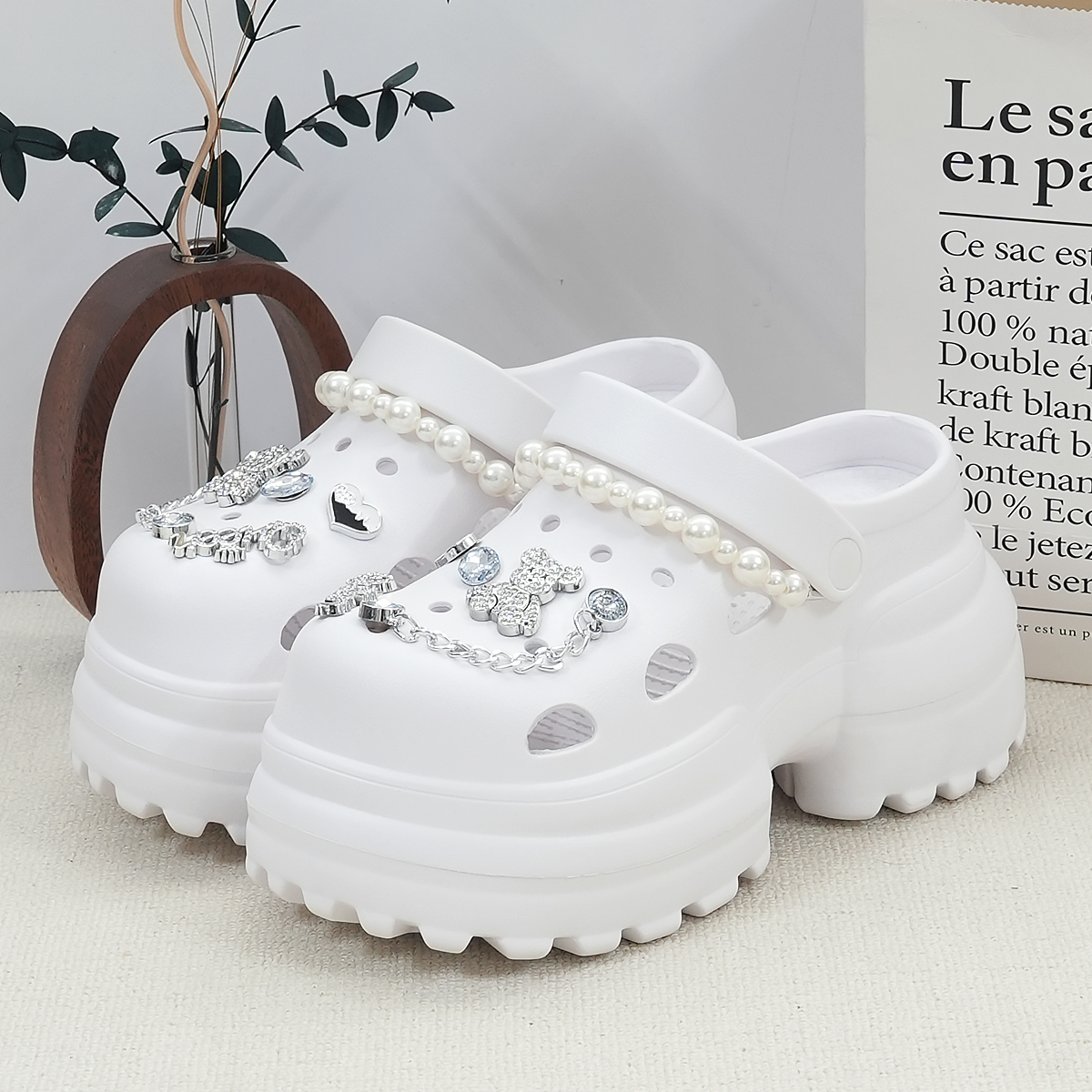 新款珍珠链条银钻熊时尚增高10cm百搭洞洞鞋女外穿厚底防滑凉拖鞋