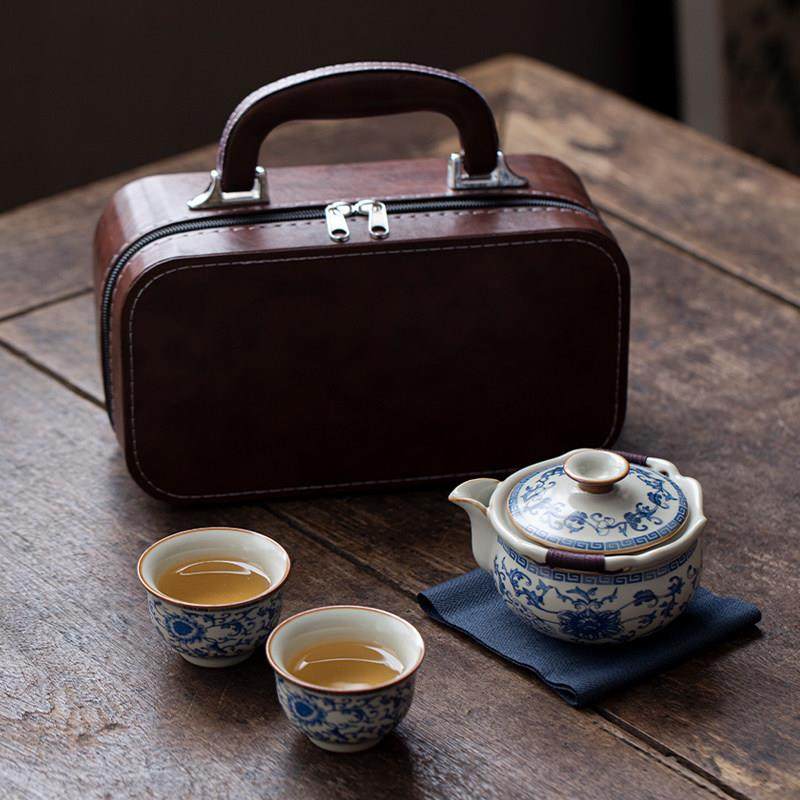 青花汝窑缠枝莲一壶两杯旅行茶具套装便携式包户外茶壶高端快客杯,餐饮具,旅行茶具,淘宝优惠券,粉丝福利购,淘宝优惠卷