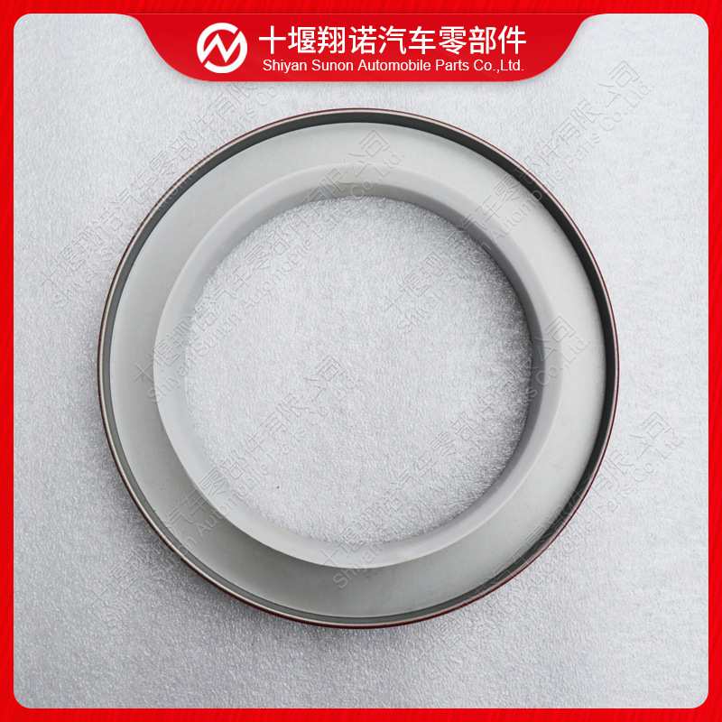 康明斯QSK23发动机曲轴油封4095800 4096827 6240-21-4250