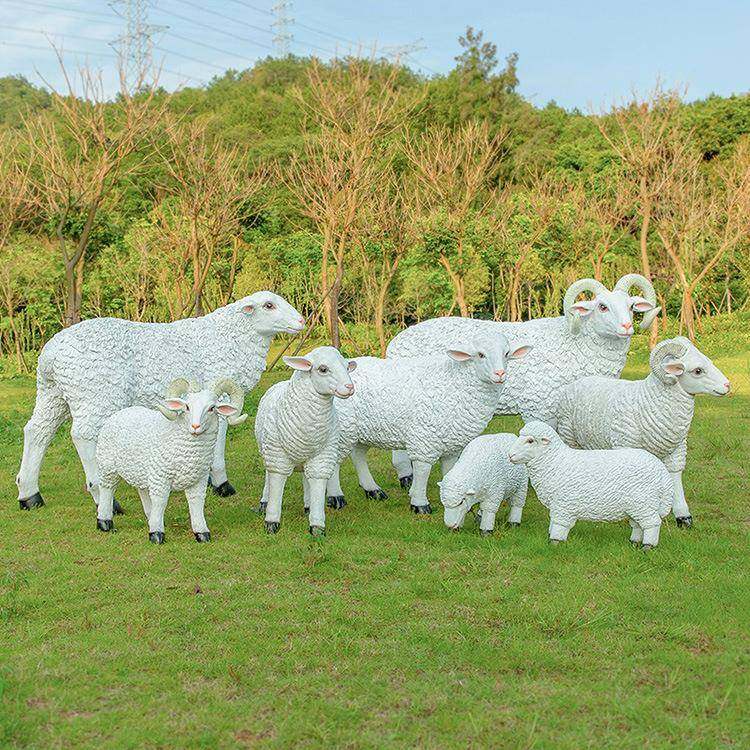 户外园林仿真山羊玻璃钢雕塑花园公园庭院草坪绵羊模型景观摆件