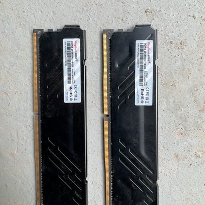 议价KingBank 8G DDR4 2666MHz内存条，两条